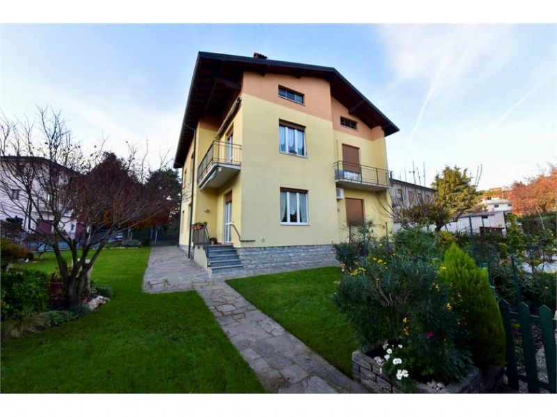 Vendita Villa Unifamiliare a Como